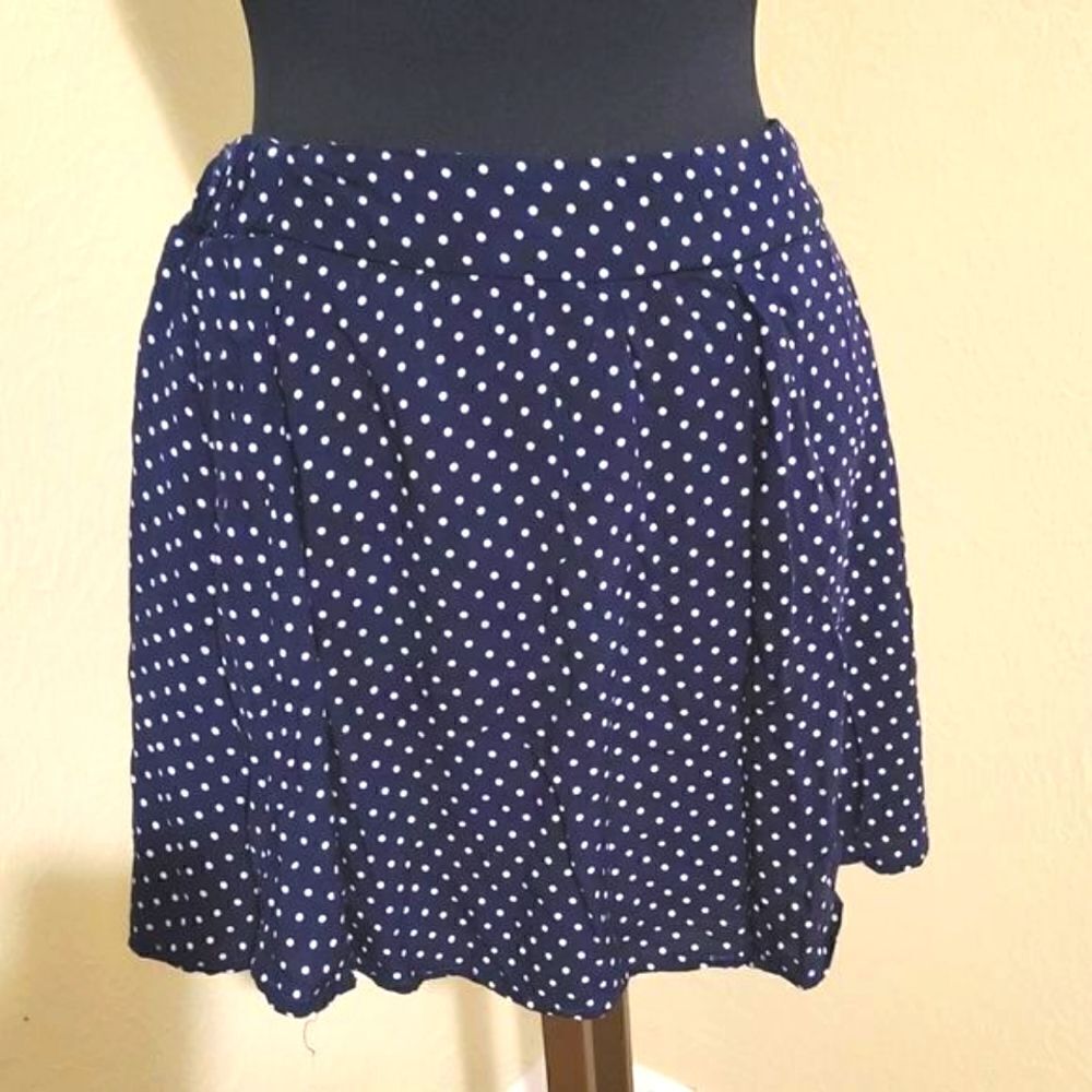 Charlotte Russe Navy & White Polka-dot Mini Skirt, Size Large